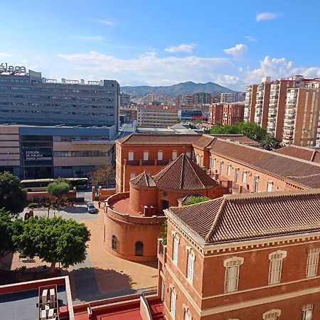 Habitacion Privada Centro Malaga Cerca Tren Maria Zambrano Y Playa Muy Buena Conexion Wifi Zewnętrze zdjęcie