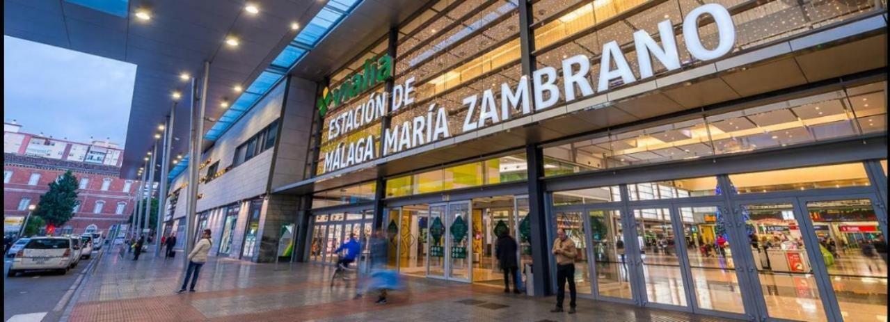Habitacion Privada Centro Malaga Cerca Tren Maria Zambrano Y Playa Muy Buena Conexion Wifi Zewnętrze zdjęcie