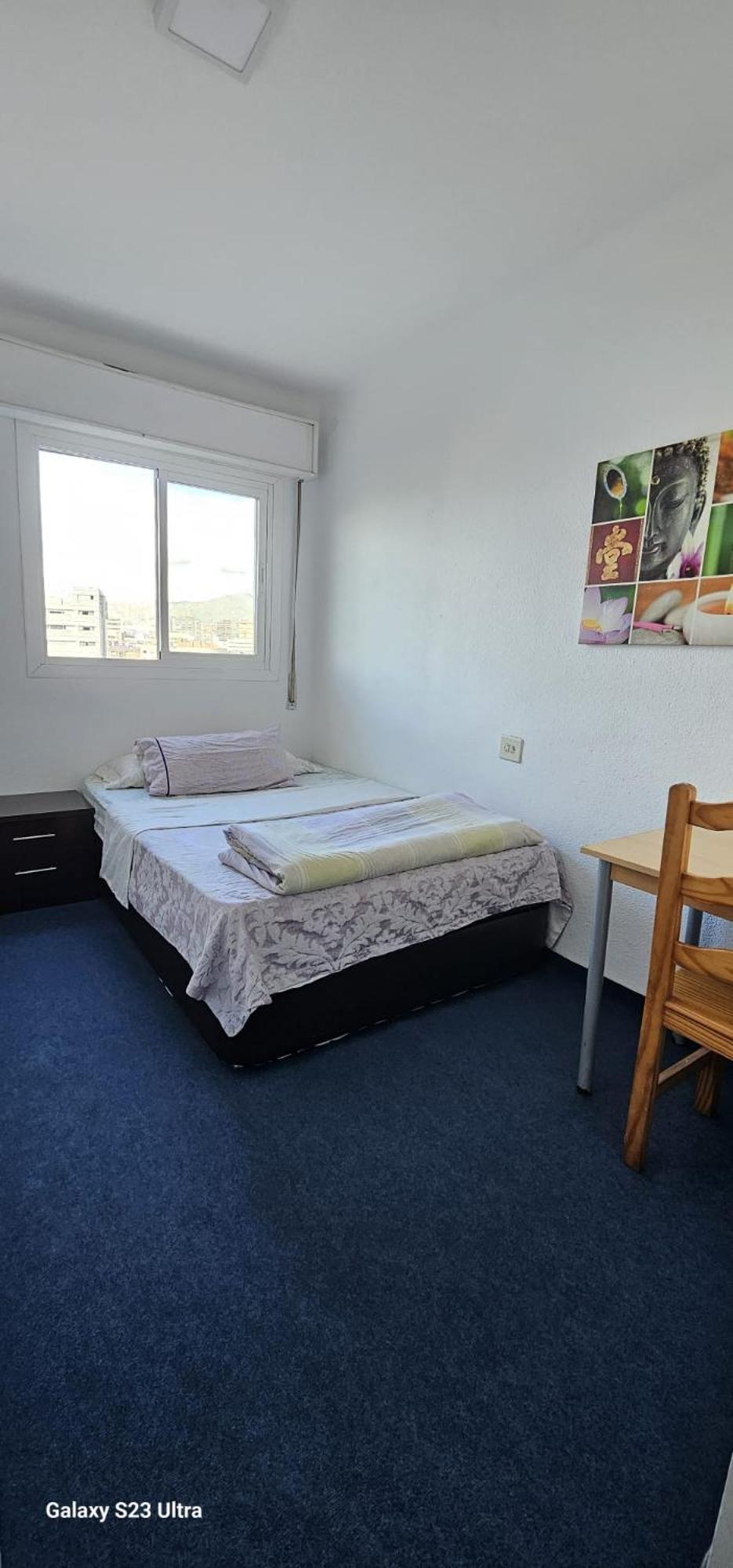Habitacion Privada Centro Malaga Cerca Tren Maria Zambrano Y Playa Muy Buena Conexion Wifi Pokój zdjęcie