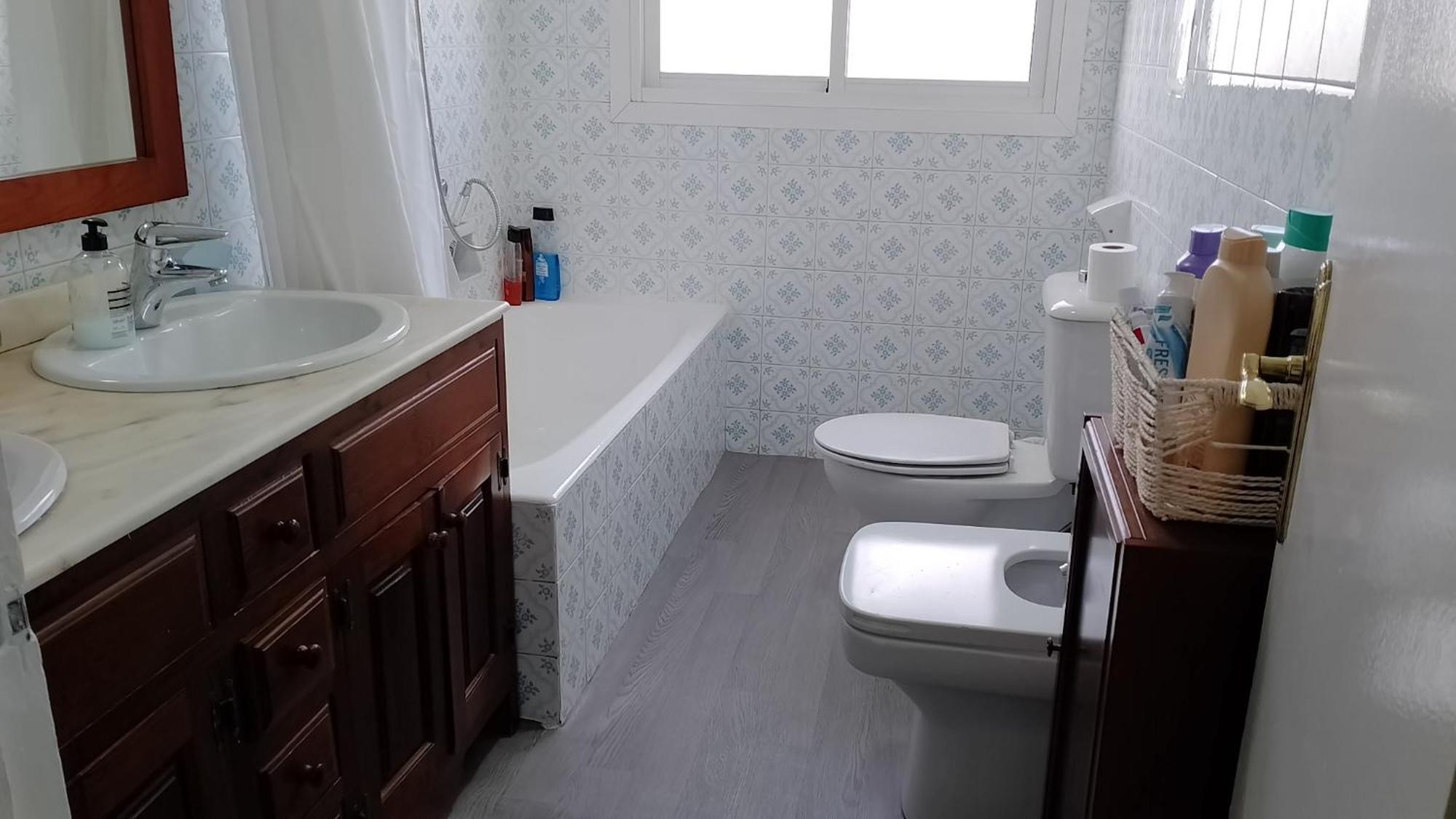 Habitacion Privada Centro Malaga Cerca Tren Maria Zambrano Y Playa Muy Buena Conexion Wifi Zewnętrze zdjęcie