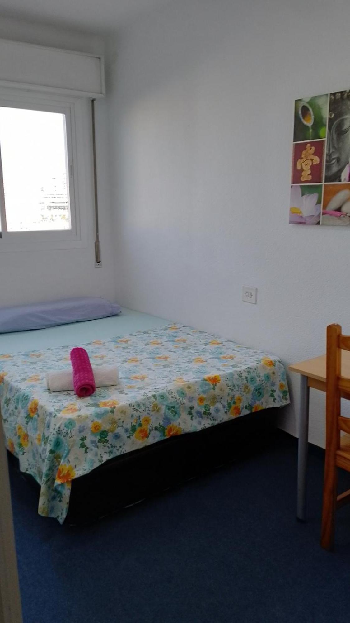 Habitacion Privada Centro Malaga Cerca Tren Maria Zambrano Y Playa Muy Buena Conexion Wifi Zewnętrze zdjęcie