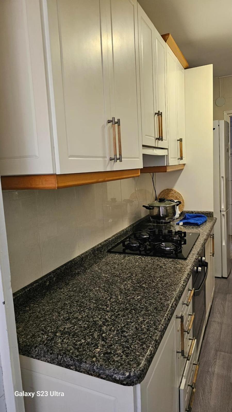Habitacion Privada Centro Malaga Cerca Tren Maria Zambrano Y Playa Muy Buena Conexion Wifi Zewnętrze zdjęcie
